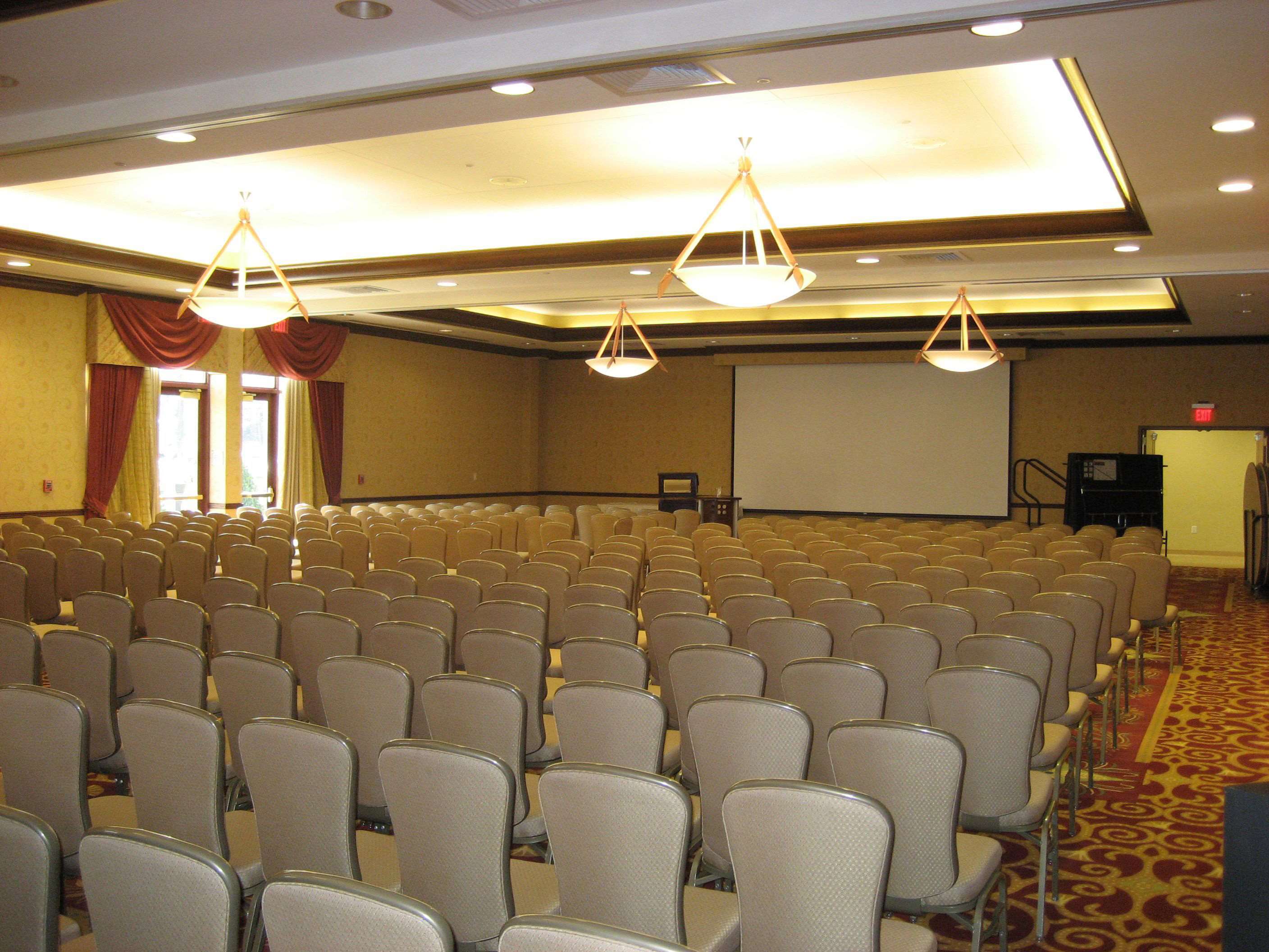Meeting Room | Sonesta Milwaukee West Wauwatosa