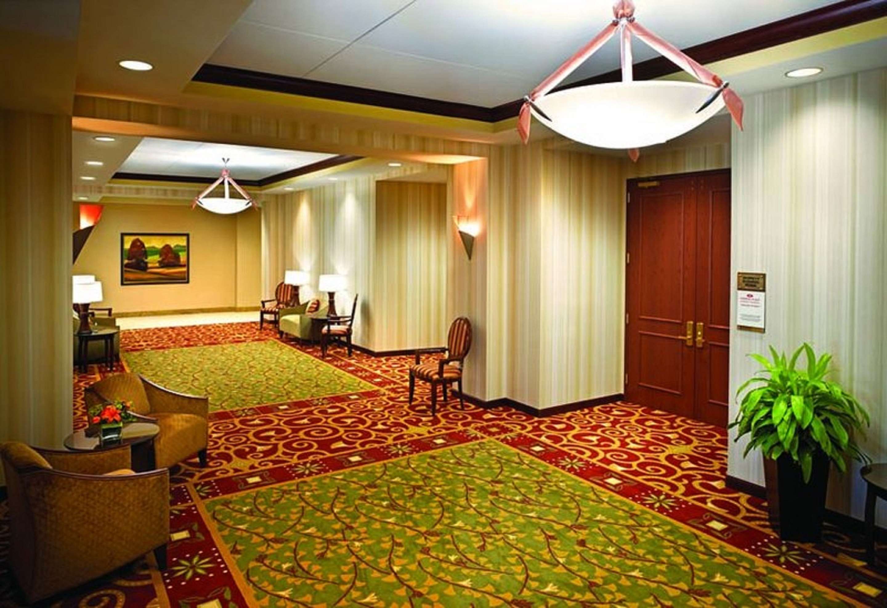 Pre Function Area | Sonesta Milwaukee West Wauwatosa