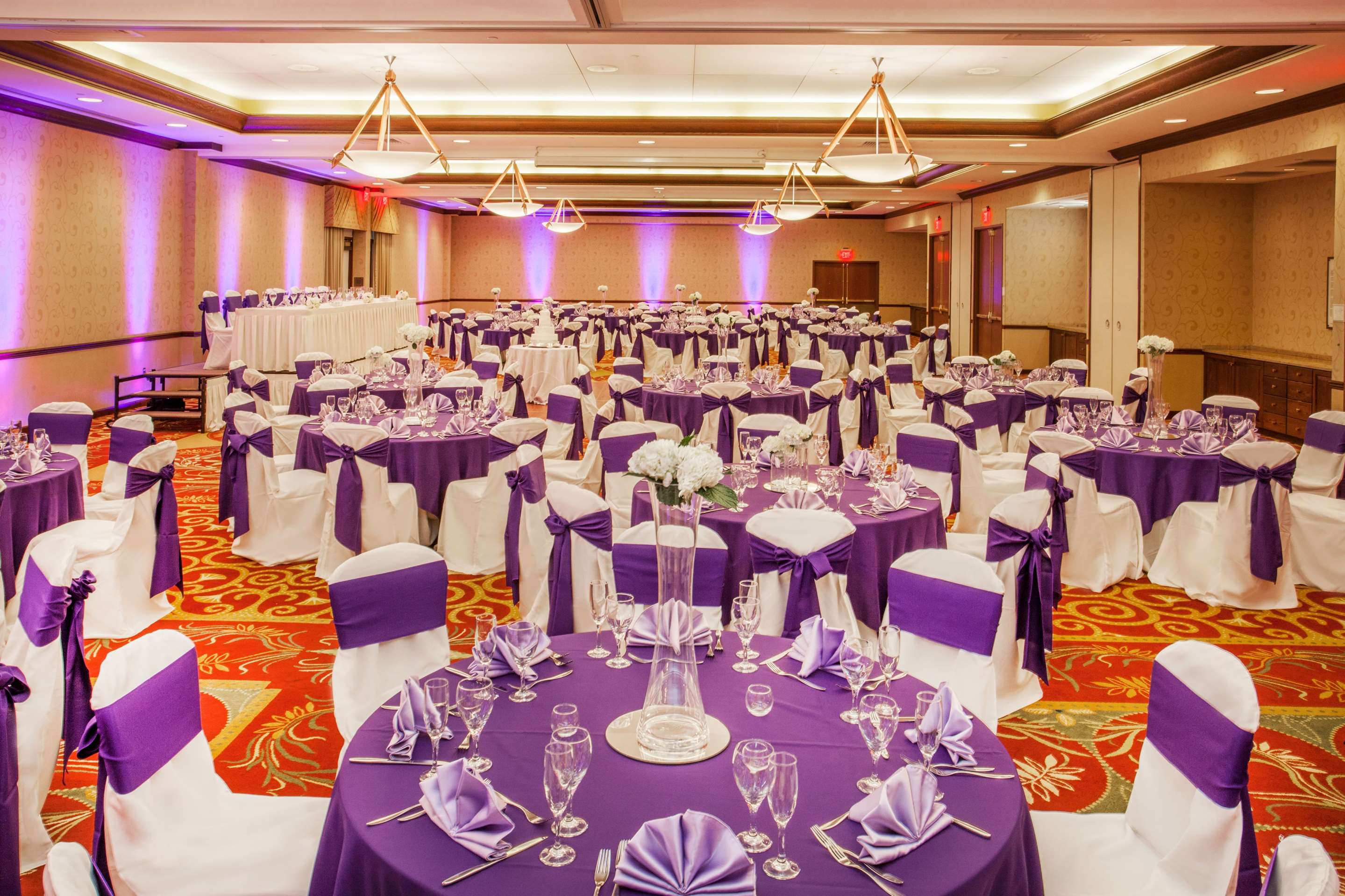 Milwaukee West Ballroom | Sonesta Milwaukee West Wauwatosa