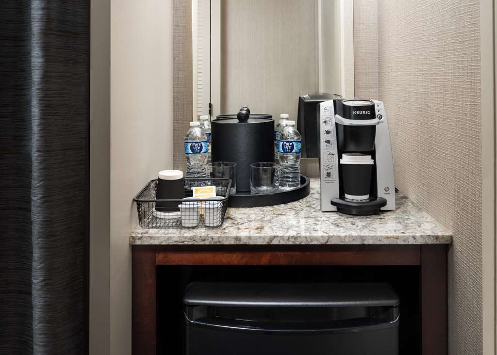 Sonesta Redondo Beach Marina-guestroom-Guest Room,Guest Room Amenity,On-Site.jpg