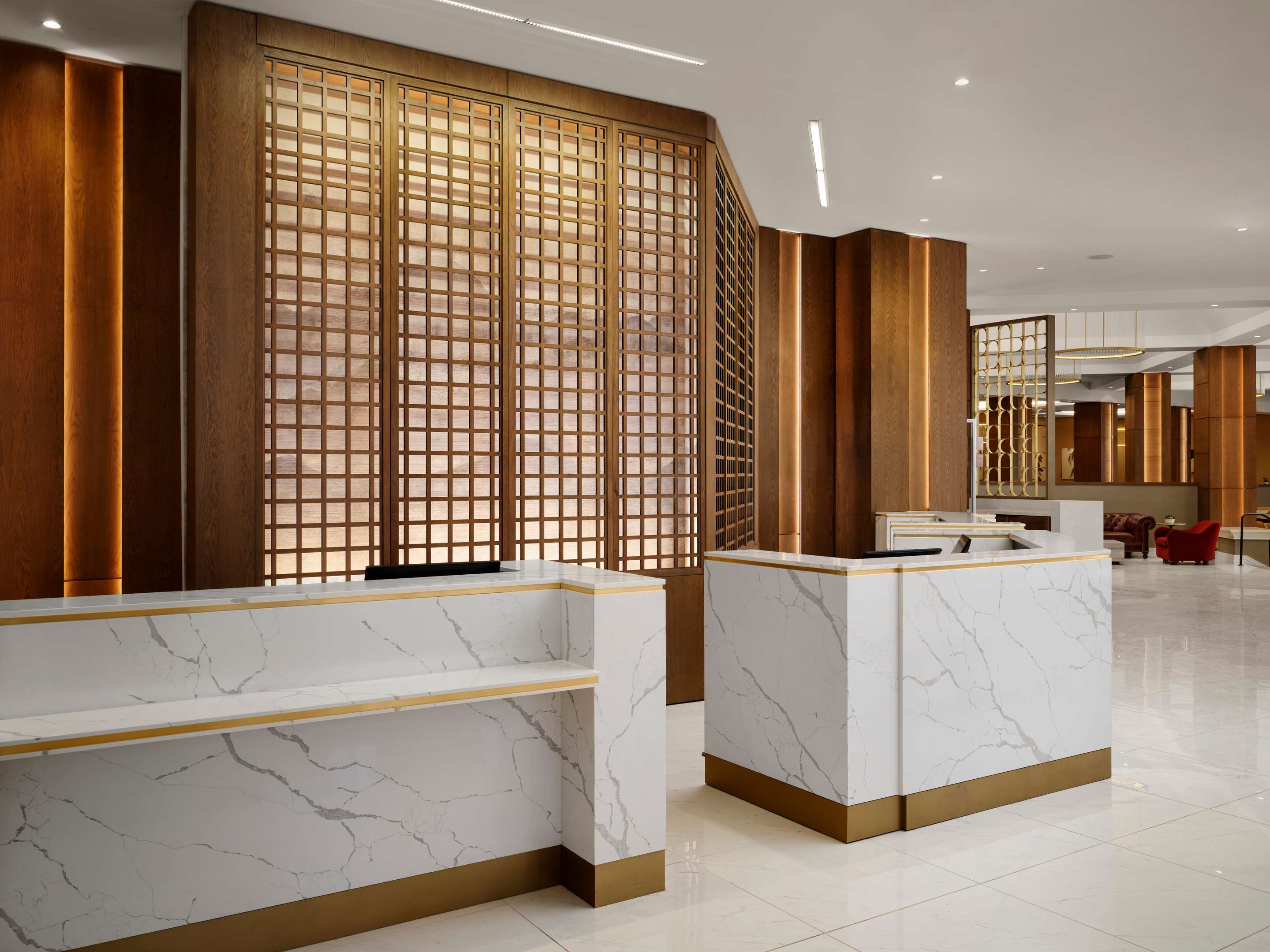 SHR WhitePlains Lobby FrontDesk