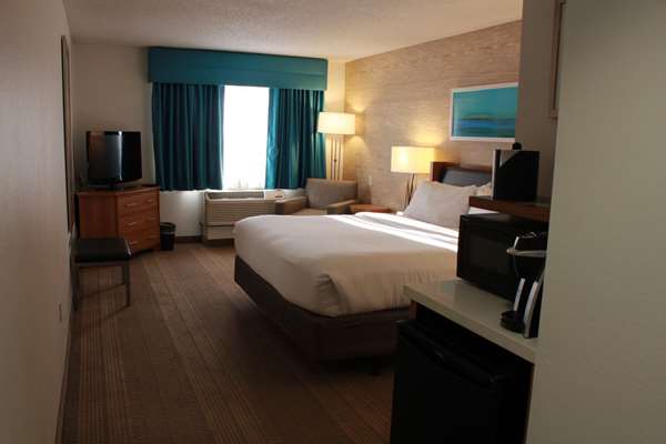  - Sonesta Hotel Anaheim - I-5, Exit 109
