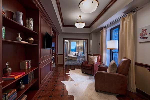  - Stephen F Austin Royal Sonesta Hotel Austin - I-35, Exit 234B