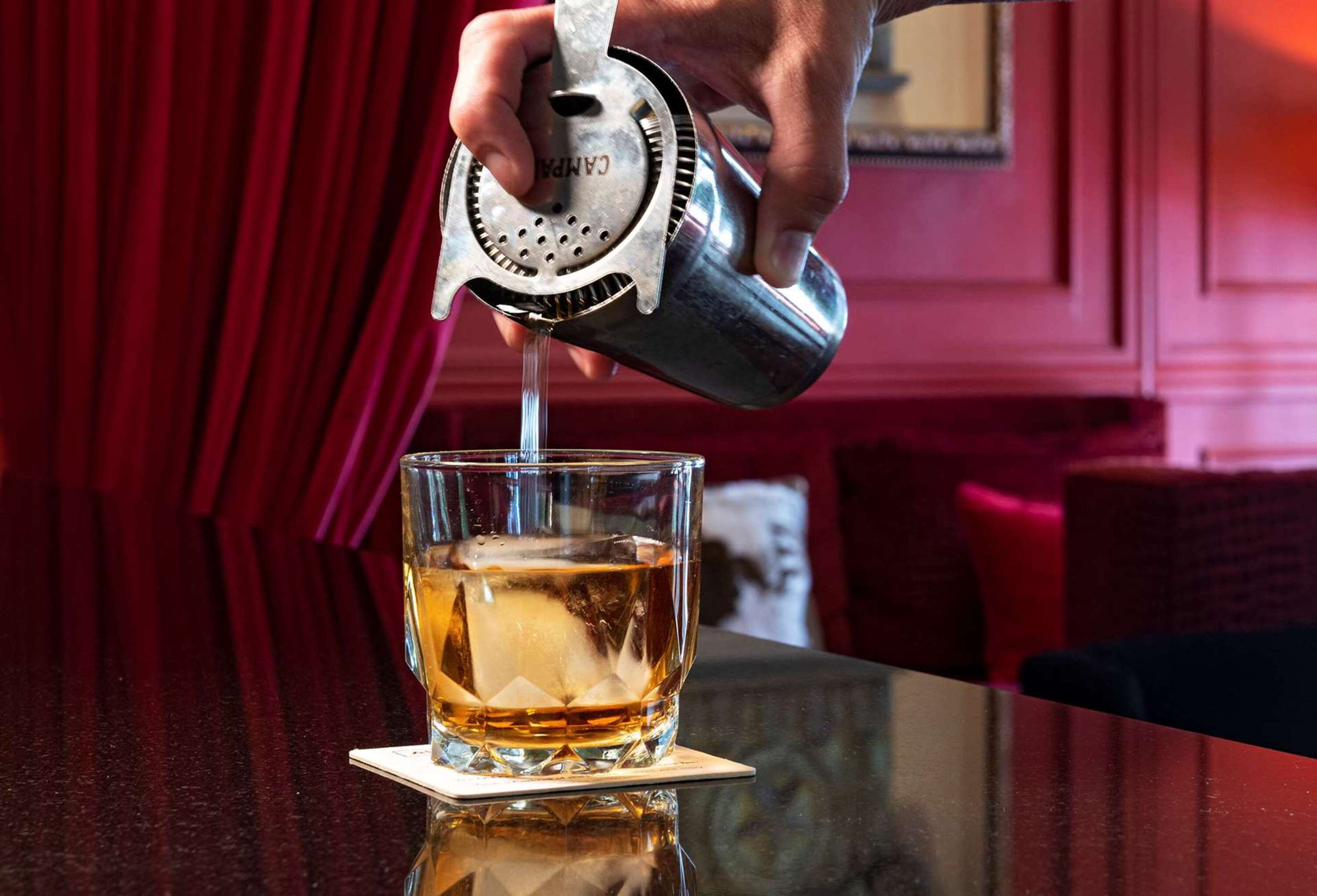 Sip in style above Congress Avenue. | The Stephen F Austin Royal Sonesta Hotel