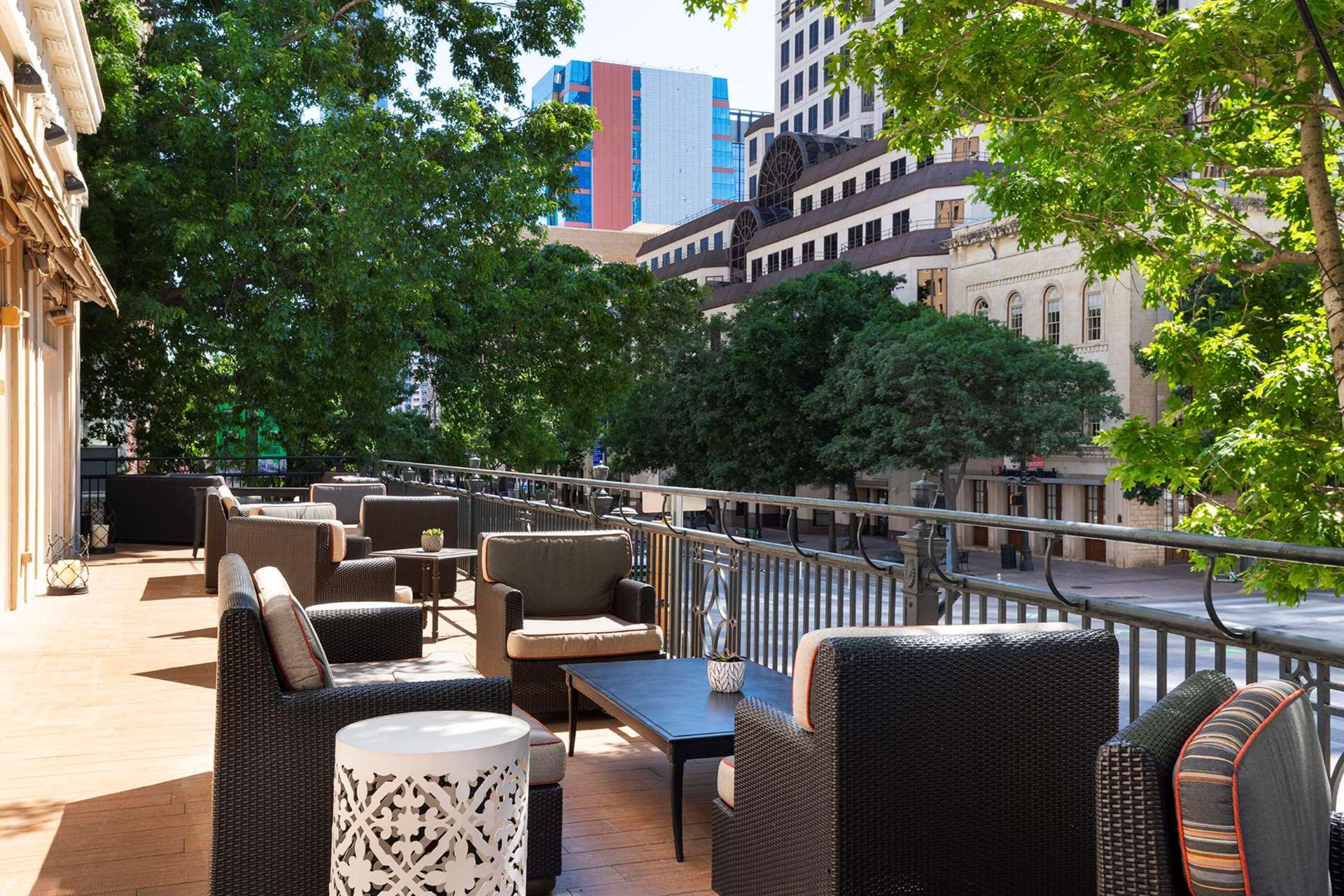 Stephen F's Bar Terrace | The Stephen F Austin Royal Sonesta Hotel