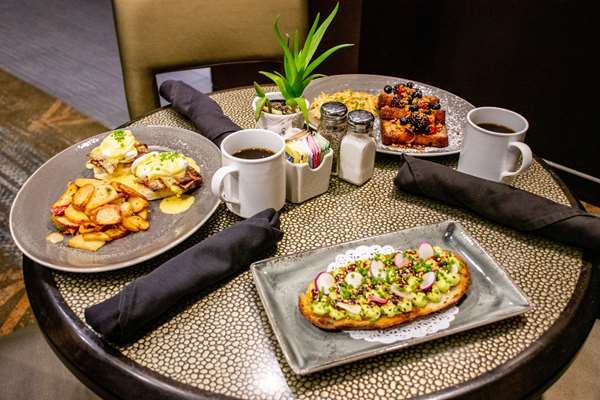 Amenities - Stephen F Austin Royal Sonesta Hotel Austin - I-35, Exit 234B