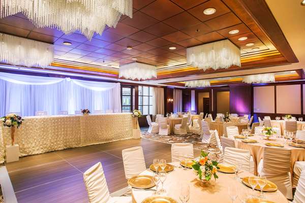  - Yorkville Royal Sonesta Hotel Queens Park Toronto