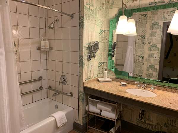  - Royal Sonesta Hotel Portland - I-405, Exit 2A