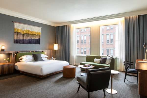 Suite - Alexis Royal Sonesta Hotel Seattle