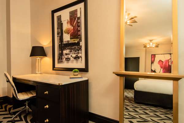 - Allegro Royal Sonesta Hotel West Loop Chicago