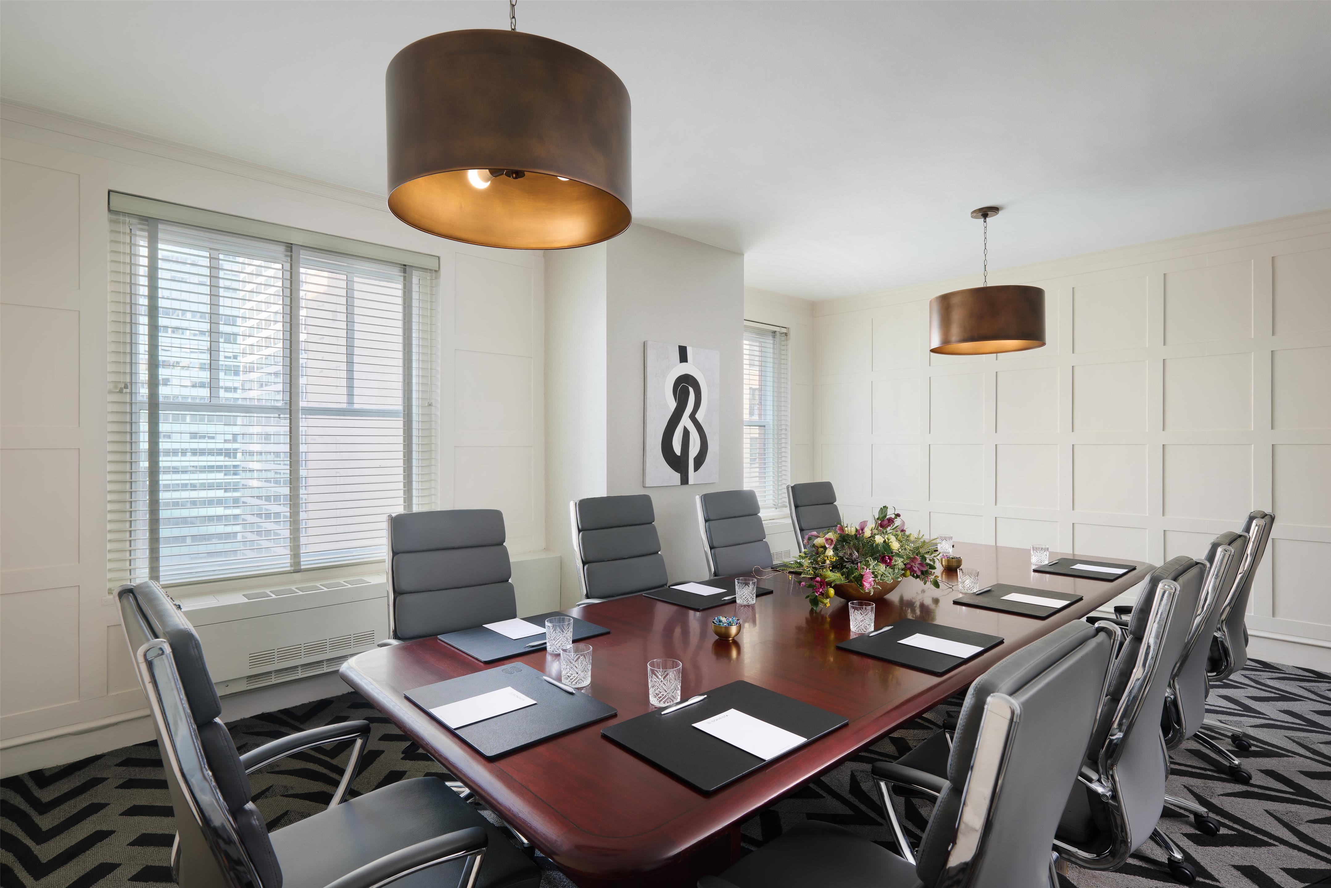 Biograph | Kimpton Hotel Allegro