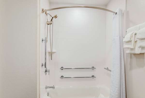 Amenities - Comfort Inn & Suites Brevard