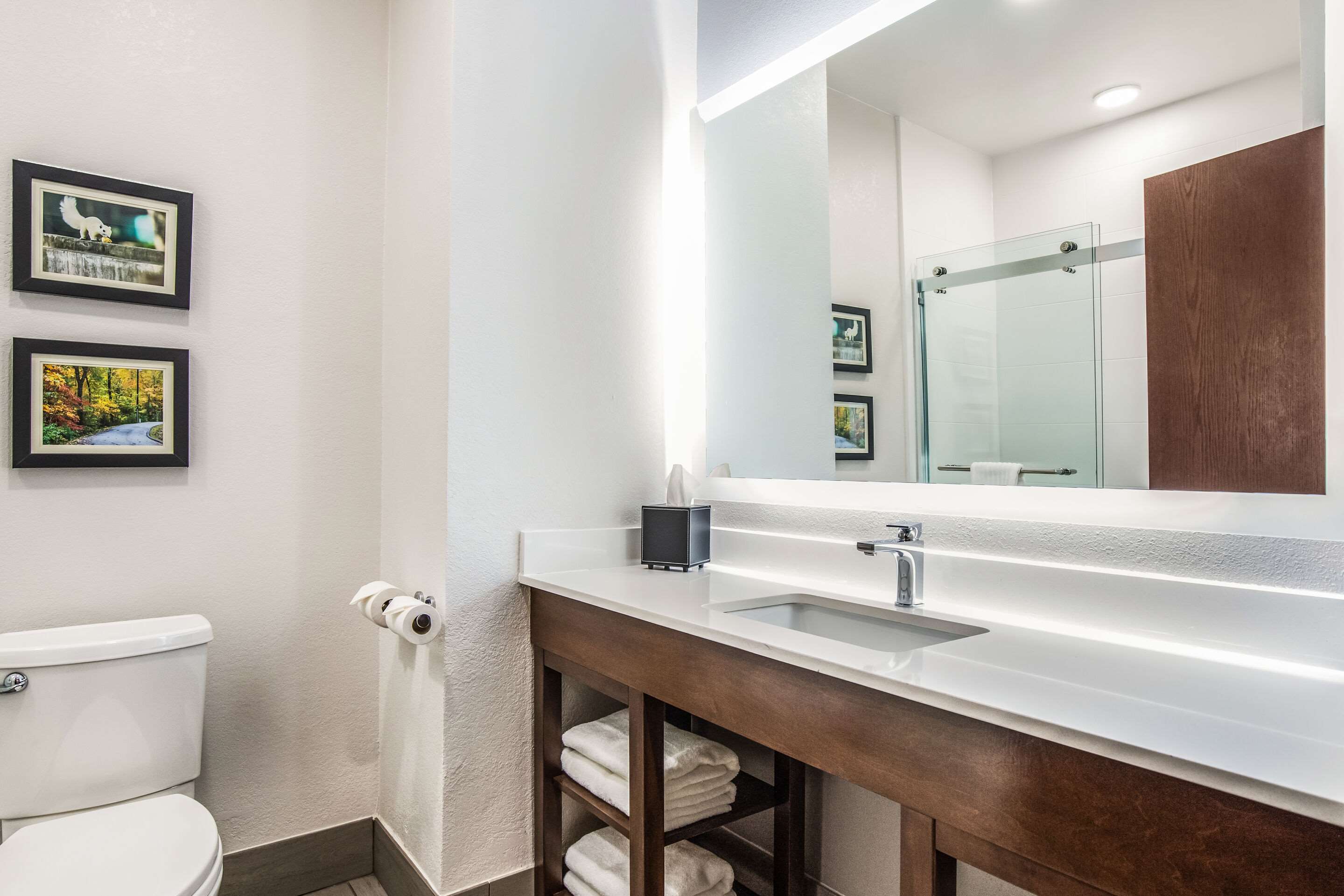 Guest laundry facilities