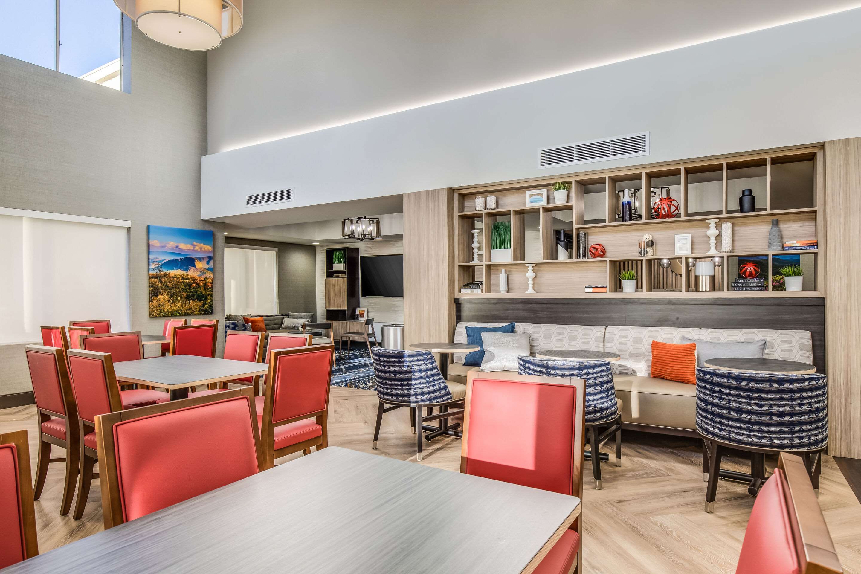 Breakfast area