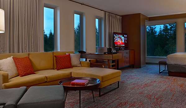 Suite - Point Casino & Hotel Kingston