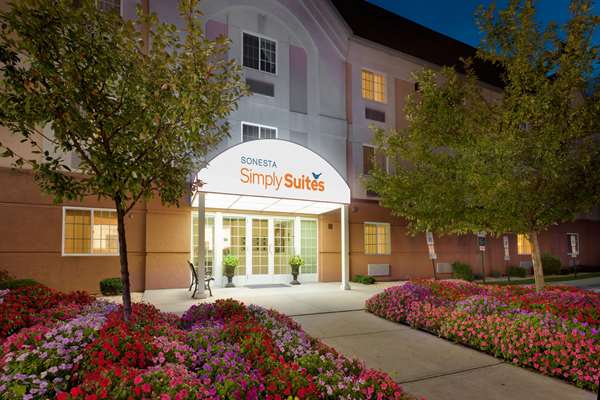 Exterior view - Sonesta Simply Suites Nanuet - I-87, Exit 14
