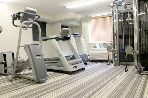 Fitness/ Exercise Room - Sonesta Simply Suites Airport Wichita
