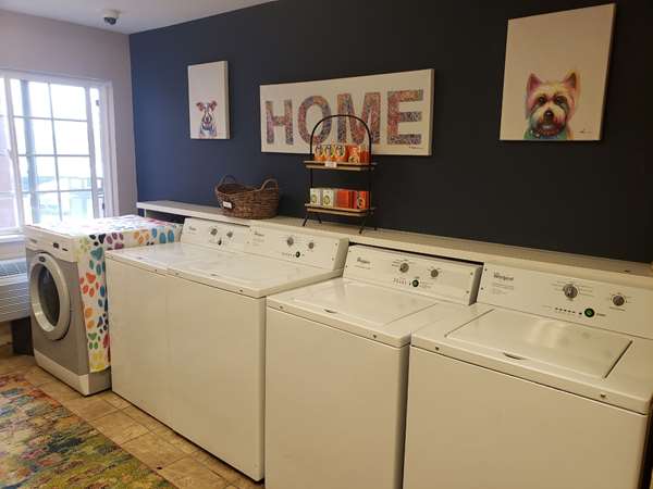 Amenities - Sonesta Simply Suites Ann Arbor - I-94, Exit 175