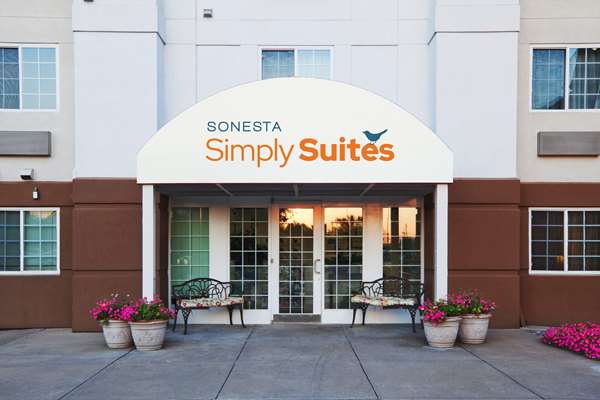Exterior view - Sonesta Simply Suites Dallas