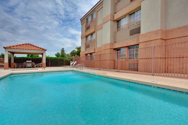 Pool - Sonesta Simply Suites Tempe - I-10, Exit 155