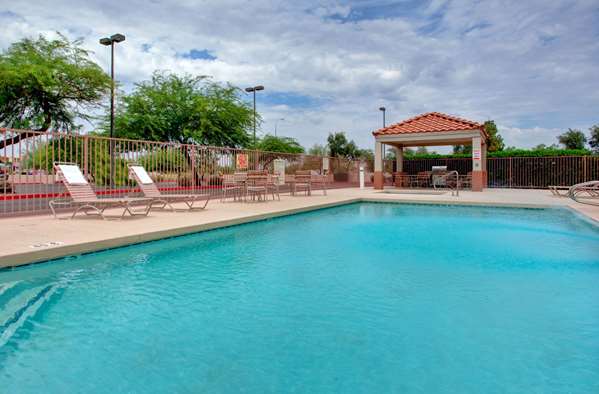 Pool - Sonesta Simply Suites Tempe - I-10, Exit 155