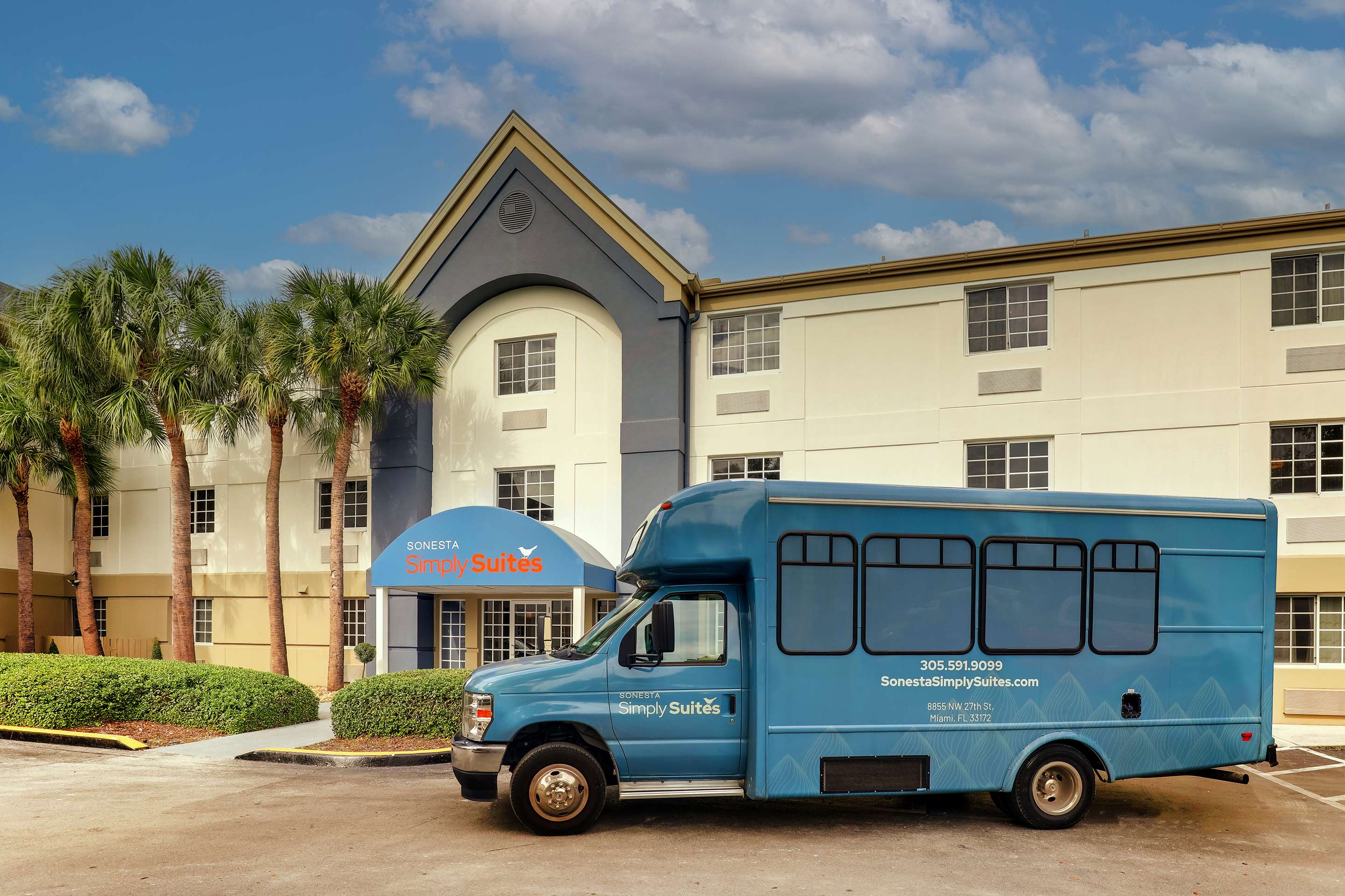 Hotel Exterior and Area Shuttle | Sonesta Simply Suites Miami Airport Doral