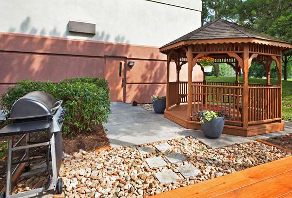  - Sonesta Simply Suites Knoxville - I-40 & I-75, Exit 378