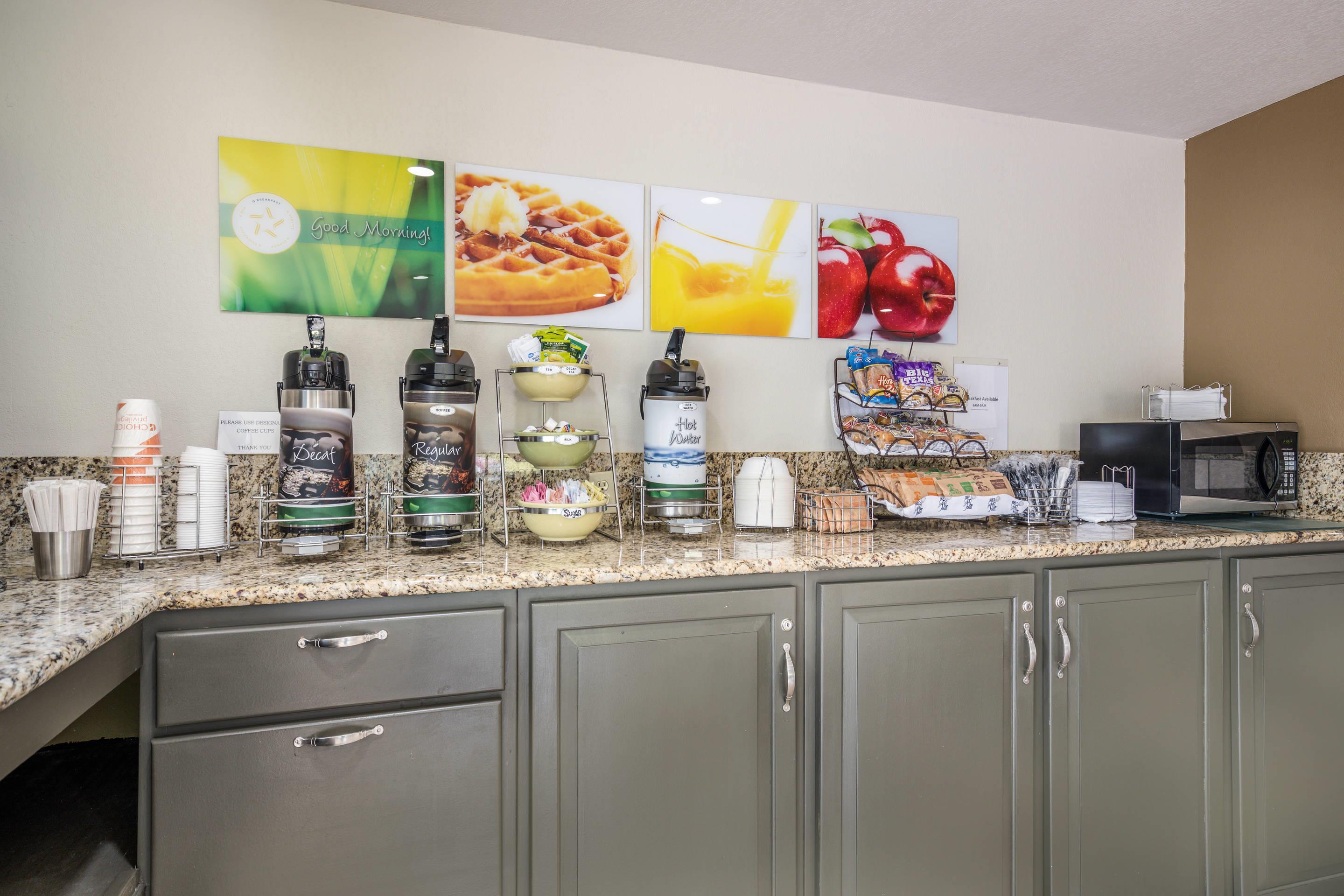 Breakfast area