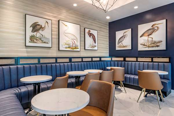 Restaurant - Cambria Hotel Fort Lauderdale Beach