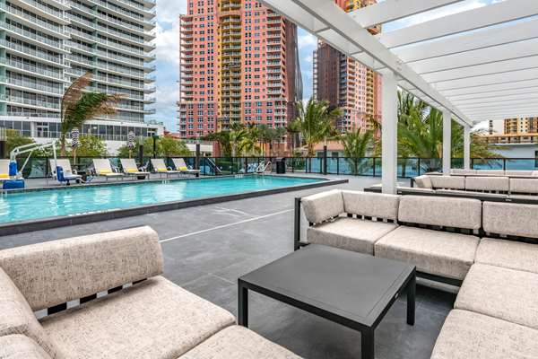 Pool - Cambria Hotel Fort Lauderdale Beach