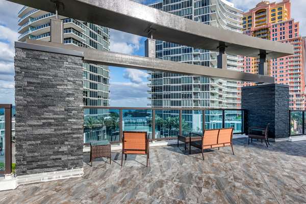 Exterior view - Cambria Hotel Fort Lauderdale Beach