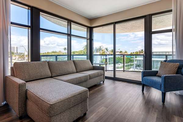Suite - Cambria Hotel Fort Lauderdale Beach