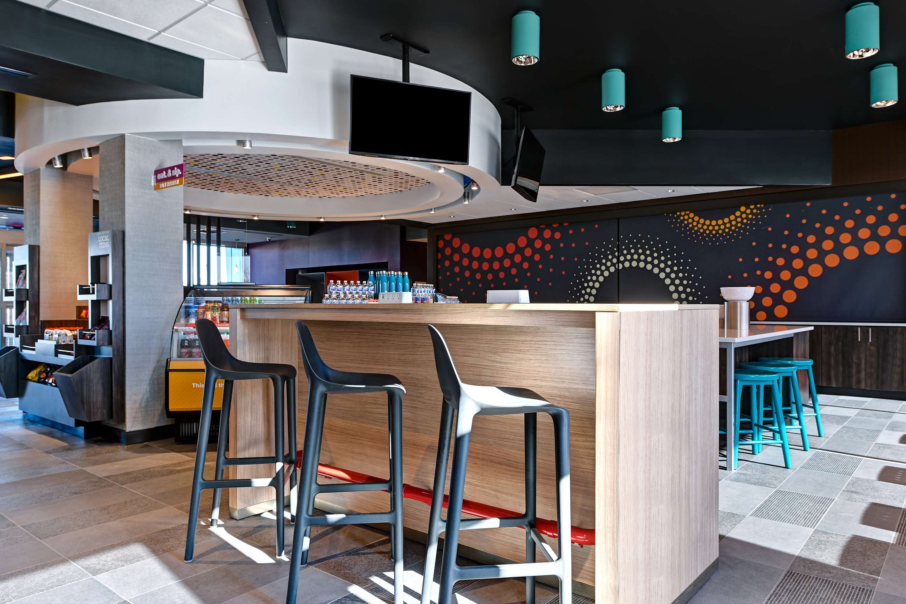 Breakfast Area | Tru By Hilton Tahlequah, Ok
