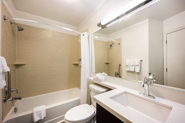 Suite - Sonesta Simply Suites Airport Salt Lake City