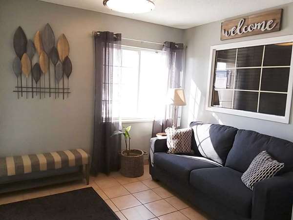  - Sonesta Simply Suites West Des Moines - I-80, Exit 121