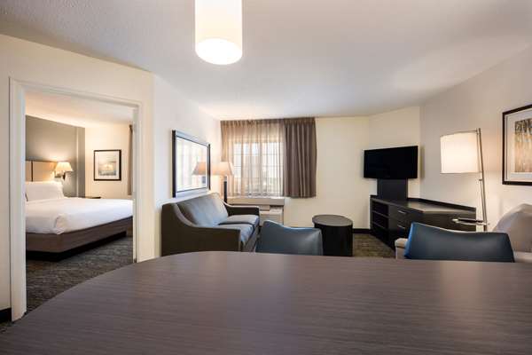 Suite - Sonesta Simply Suites West Des Moines - I-80, Exit 121