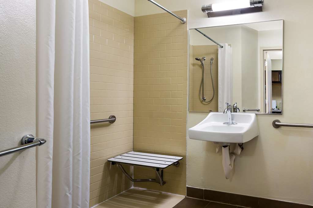 Sonesta Simply Suites Earth Ci-guestroom-Guest Room,Bathroom,Accessibility,On-Site.jpg