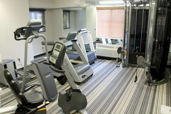 Fitness/ Exercise Room - Sonesta Simply Suites Brentwood