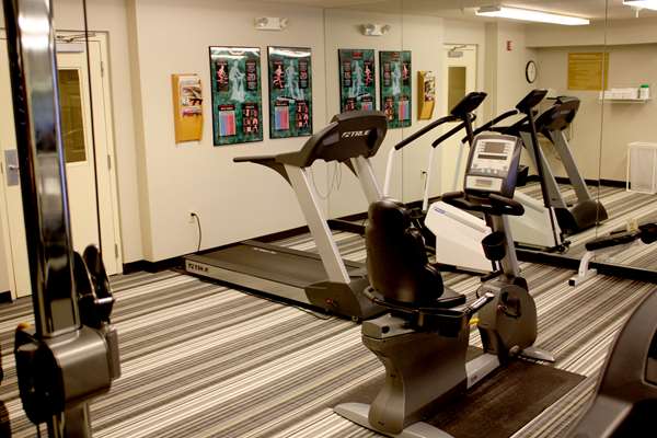 Fitness/ Exercise Room - Sonesta Simply Suites Phoenix - I-17, Exit 209