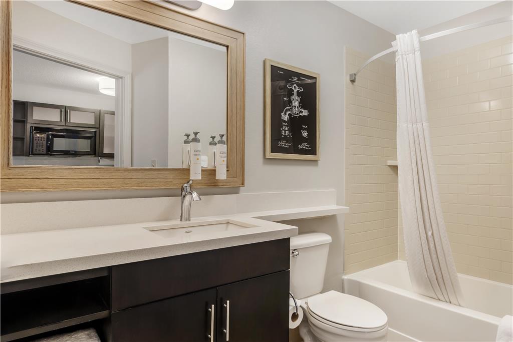 Sonesta Simply Boston Burlingt-guestroom-Guest Room,Bathroom,Suite,On-Site.jpg
