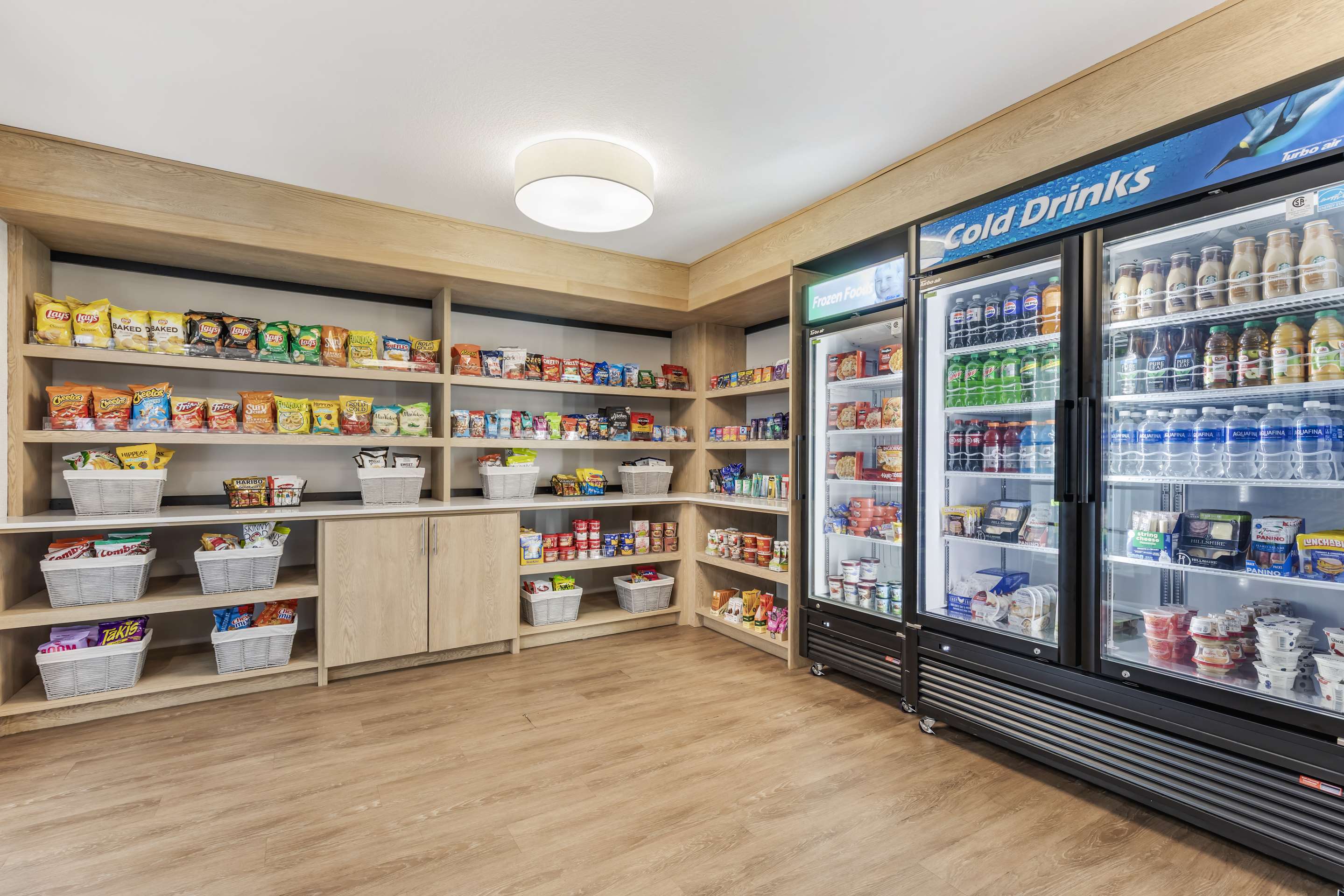 The Shop | Sonesta Simply Suites Baltimore BWI Airport