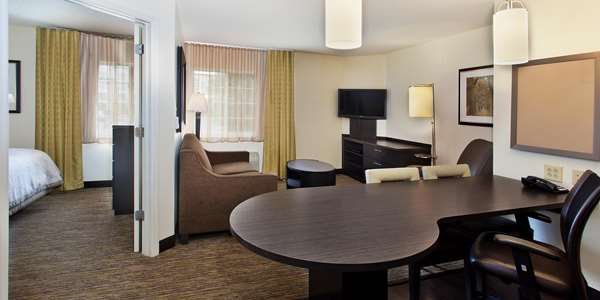 Suite - Sonesta Simply Suites Southfield