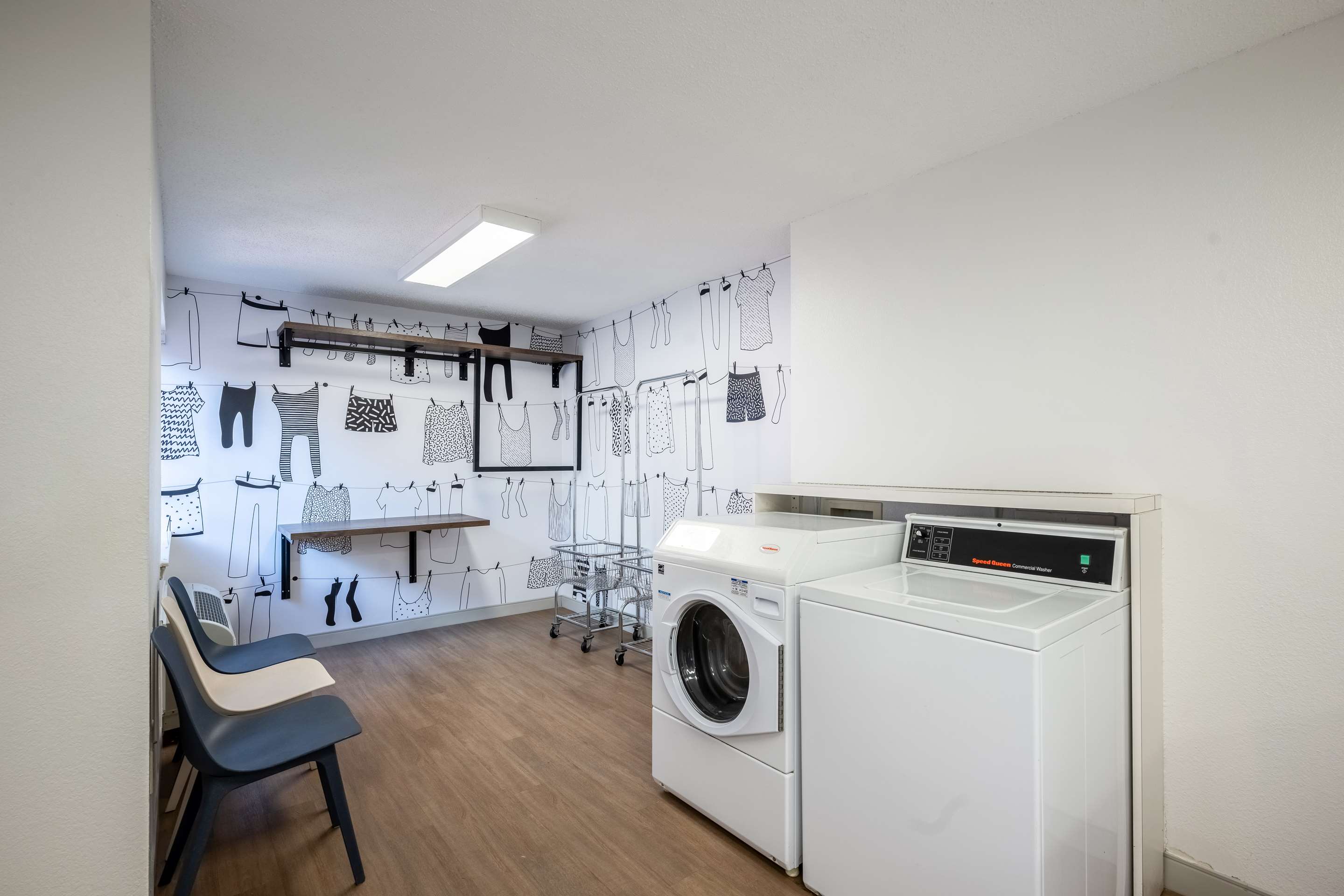 The Fold Laundry Room | Sonesta Simply Suites Jersey City