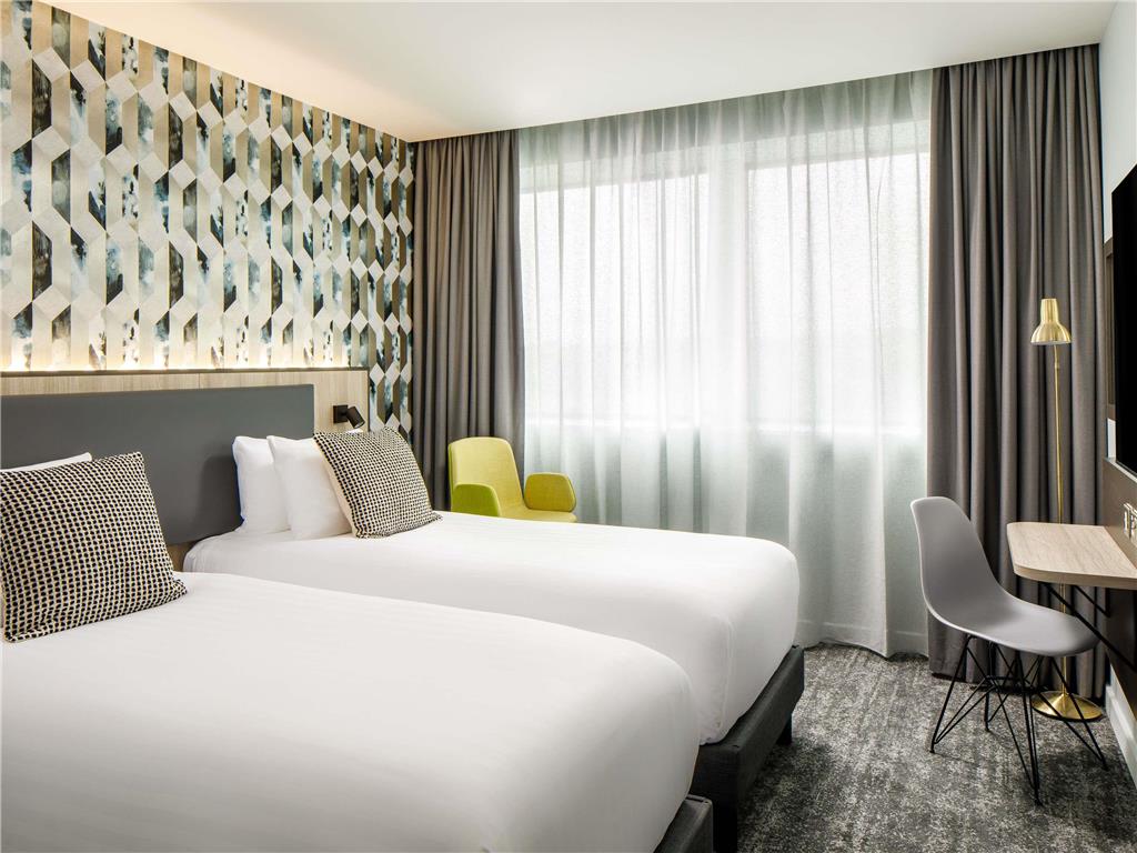 Mercure Newport Hotel - Tap to explore photos