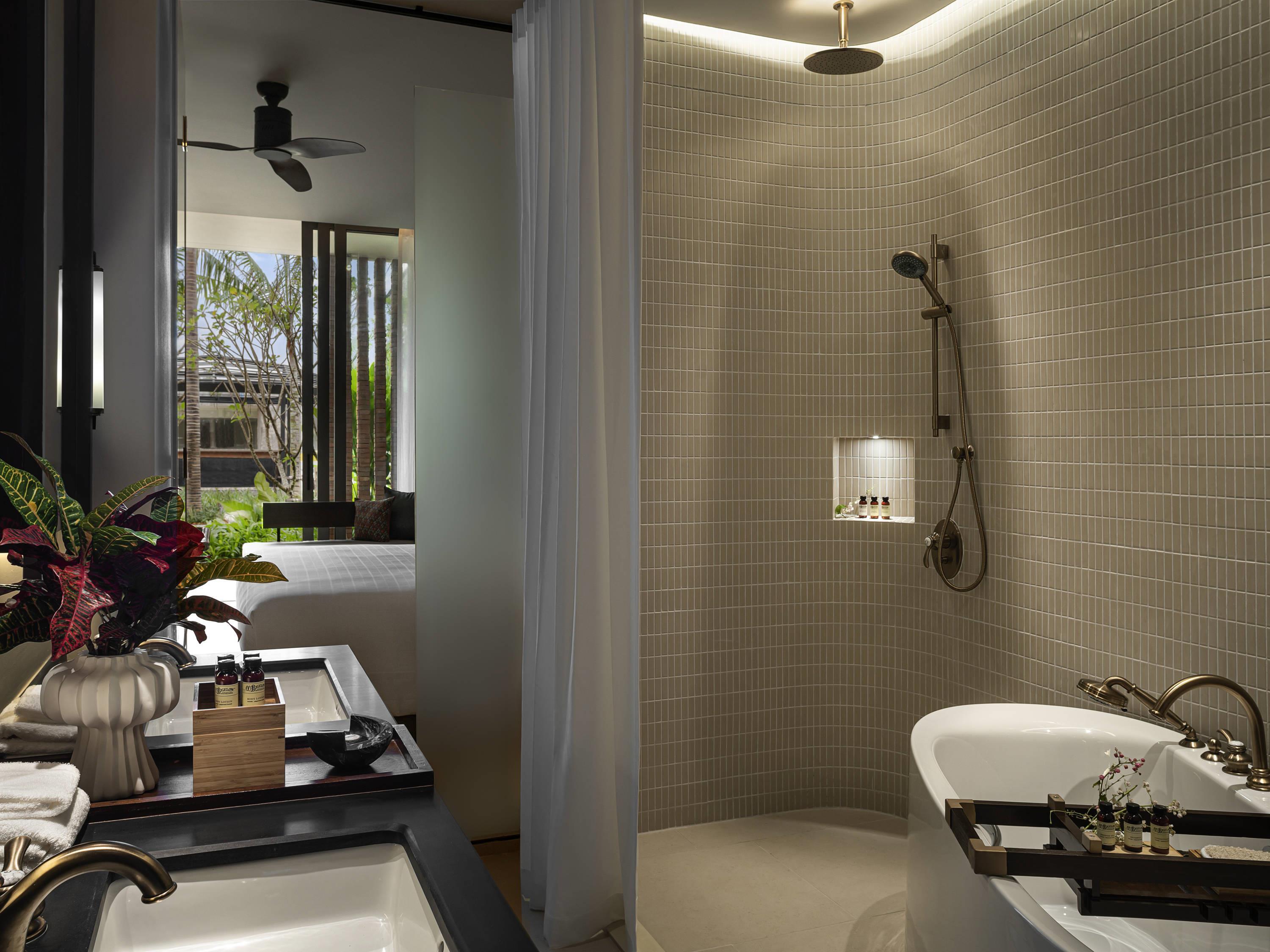 Pullman Khao Lak Resort Room Type - FAMILY SUITE, 1 King Size Bed and 2 Single Beds, Pool Access
