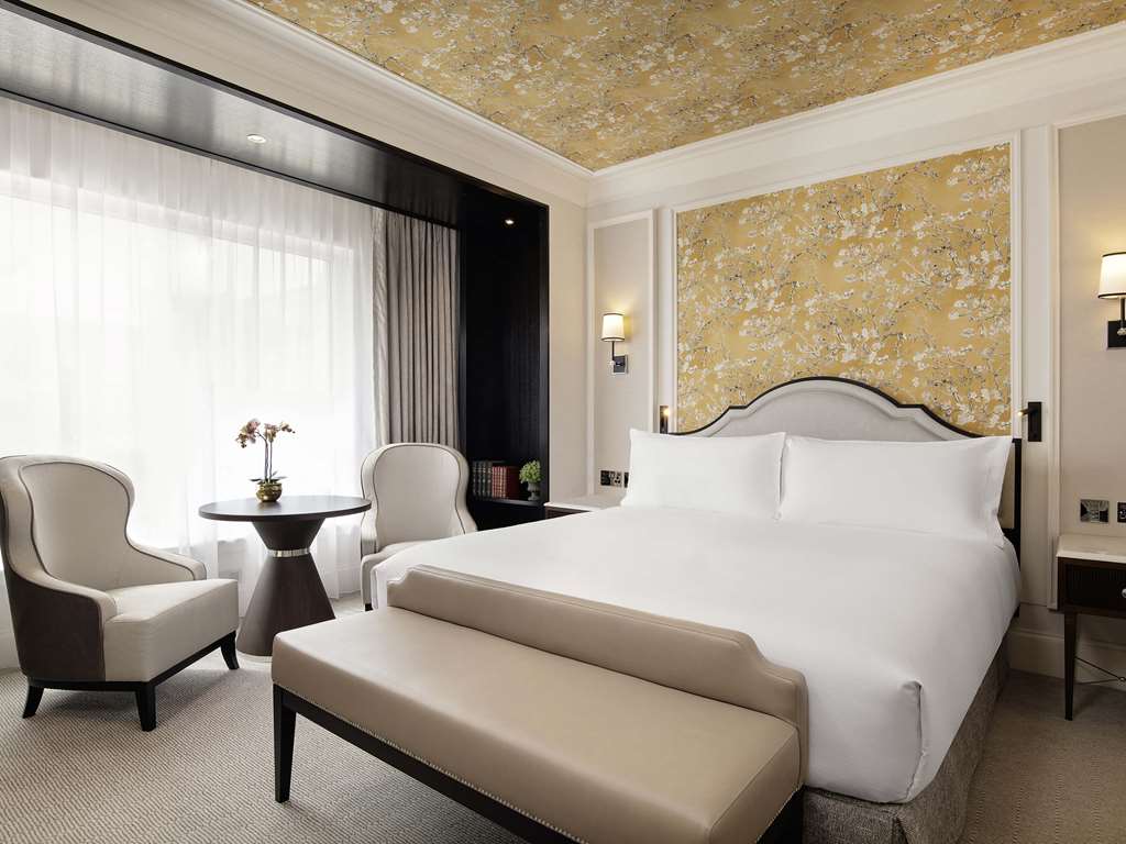 Guest photo