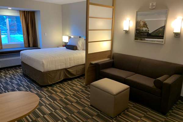  - Microtel Inn & Suites by Wyndham Georgetown Lake