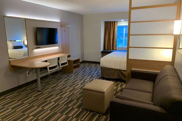  - Microtel Inn & Suites by Wyndham Georgetown Lake