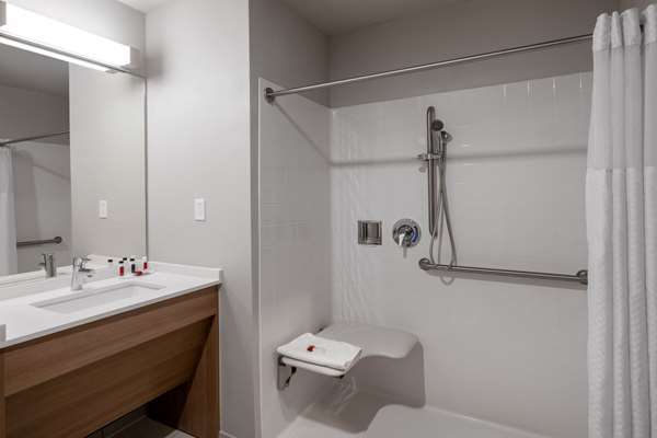 - Microtel Inn & Suites by Wyndham Georgetown Lake