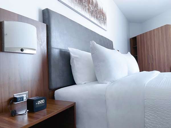  - Quality Inn Wilfrid Hamel Blvd Quebec City